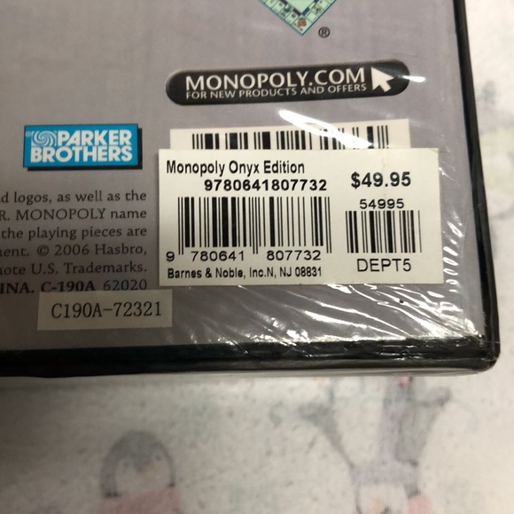 ONYX. EDITION. MONOPOLY. Barnes and Noble’s .. 2006 .. Hasbro PARKER BROTHERS. - Picture 7 of 7